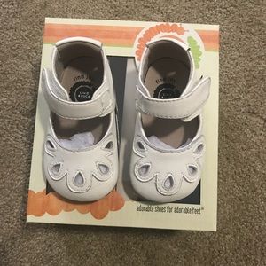 Livie and Luca 6-12 month Petals